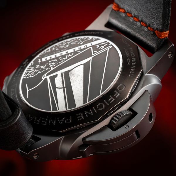 Panerai Luminor Luna Rossa PAM01037